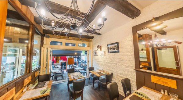 Grand Café La Fontaine - restaurant MAUSSANE-LES-ALPILLES