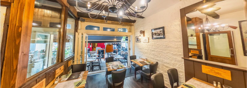 Grand Café La Fontaine - restaurant MAUSSANE-LES-ALPILLES